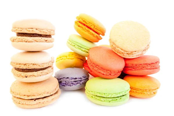 Sortiment av läckra och färgstarka franska macaron cookies och — Stockfoto