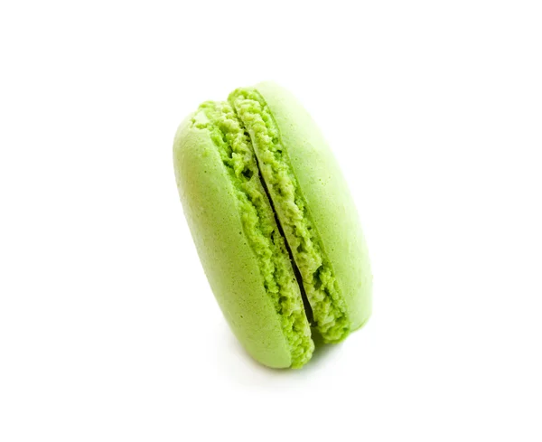 Isolated closeup of a delicious french macaron cookie — Stock Photo, Image