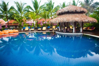 tropics Otelin havuzunda lüks