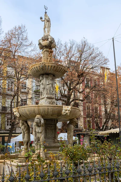 Primer Plano Fuente Los Gigantes Céntrica Rambla Plaza Bib Ciudad — Foto de Stock