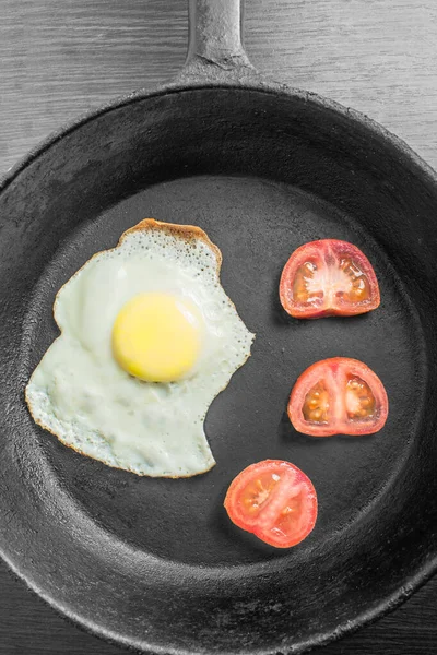 Breakfast Scrambled Eggs Pan Vegetables Tomatoes Cast Iron Pan Dark — Photo