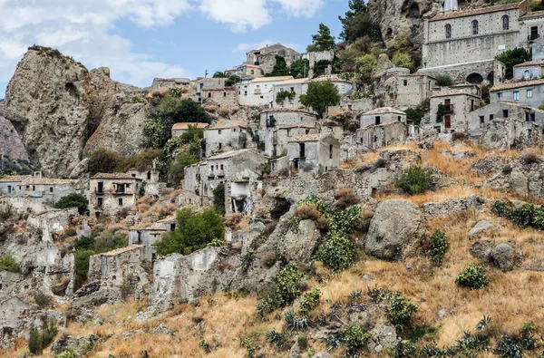 pentedattilo, hayalet kasaba Calabria, Güney İtalya