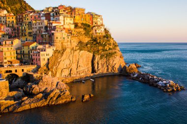 manarona gün batımı