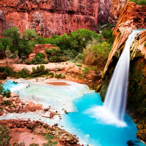 Mooney Falls, Havasupai Indian Reservation — Stock Photo, Image