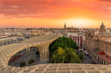 Metropol Şemsiyesi Setas de Sevilla 'yı resmen çağırdı.