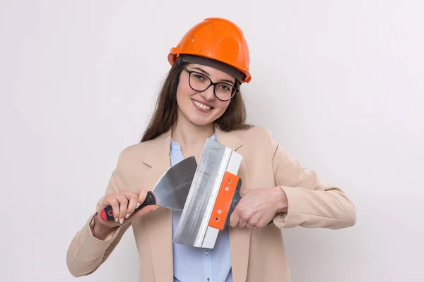 Chica Ingeniera Casco Construcción Naranja Con Herramientas Pintura Enlucido Sus — Foto de Stock