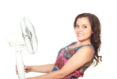 parlak bir bluz çekici kız üzerinde darbeler fan devam ediyor.