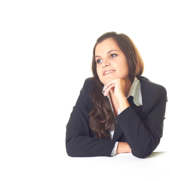 Menina sorridente atraente em um blazer preto, pensar, sonho e olhar — Fotografia de Stock