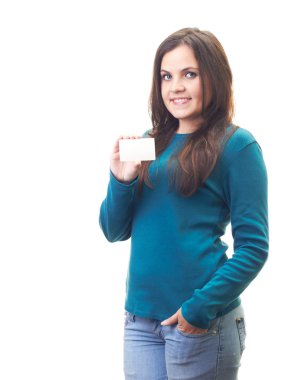 onun RI tutan mavi gömlekli çekici gülümseyen genç kadın