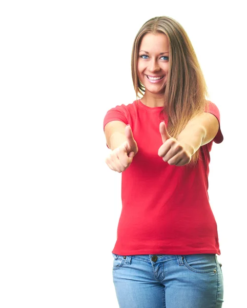빨간색 셔츠와 엄지손가락을 보여주는 매력적인 웃는 젊은 여자 — 스톡 사진