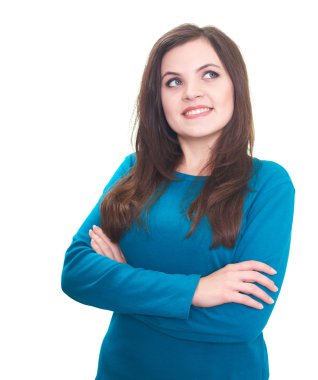 mavi gömlekli çekici gülümseyen genç kadın kolları ile standları