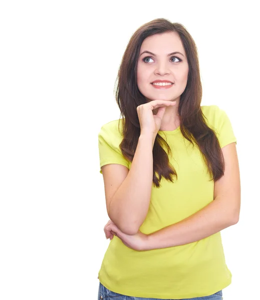 Atrakcyjny uśmiechający się młoda kobieta w żółta koszulka wygląda na — Zdjęcie stockowe