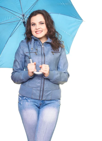 Attraktivt leende ung kvinna i en grå jacka var gömd från — Stockfoto