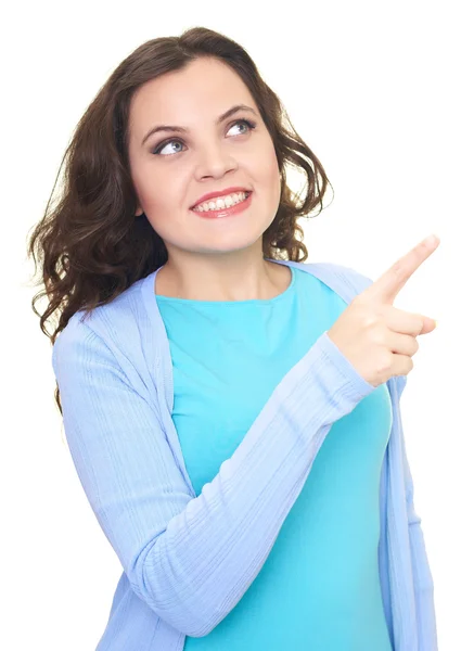 Retrato de una joven atractiva y sonriente con una camisa azul. Woma. — Foto de Stock