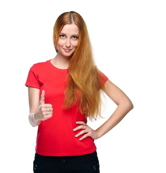 Una joven atractiva con una camisa roja. Mostrando pulgares hacia arriba . — Foto de Stock