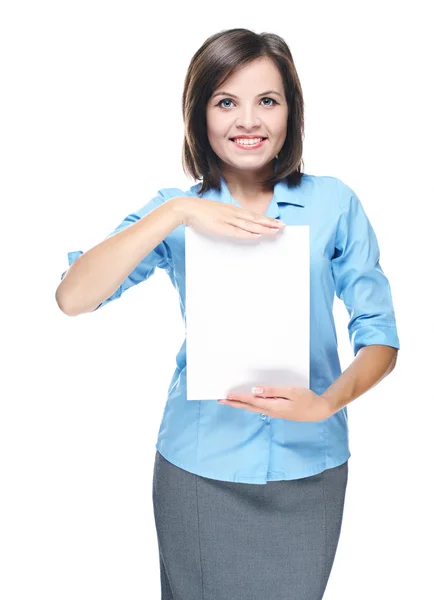 Aantrekkelijke jonge vrouw in een blauwe blouse. houdt een poster. — Stockfoto