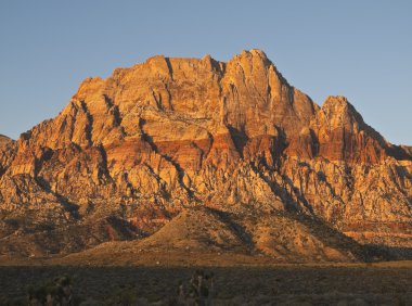 kırmızı sıcak güneş doğarken nevada rock