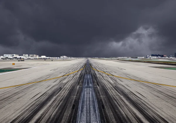 LAX Runway Tempestade severa — Fotografia de Stock