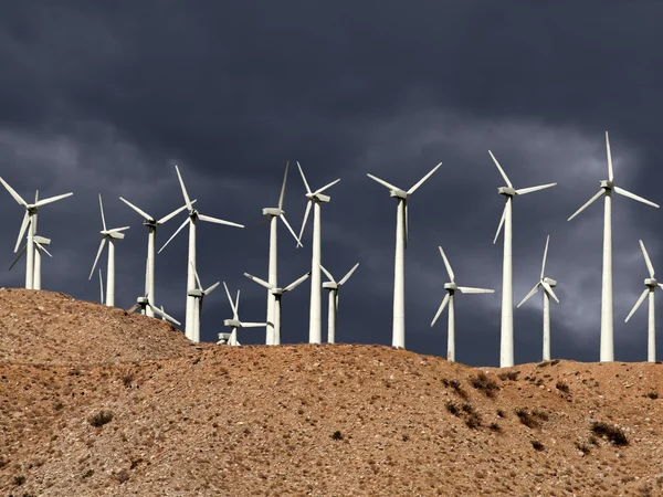 Desert Wind Farm Trovoada — Fotografia de Stock