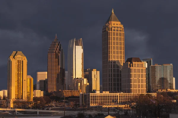 Atlanta Georgien stürmische Skyline — Stockfoto