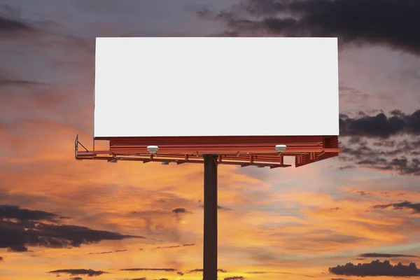 Billboard em branco com Sunset Sky — Fotografia de Stock