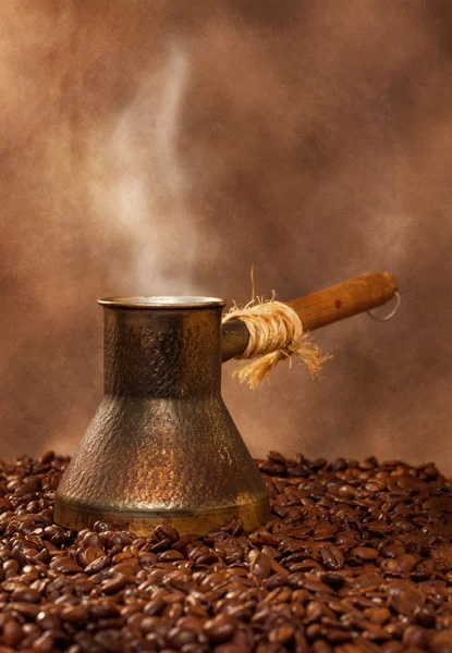 Frisch gebrühter Kaffee — Stockfoto