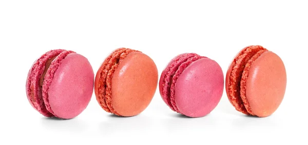 Macaron francesi. Isolato su sfondo bianco — Foto Stock