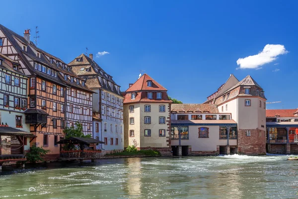 Estrasburgo. Distrito "pequena França" Frantsiya.Evropa . — Fotografia de Stock