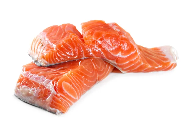 Filé de salmão sobre um fundo branco — Fotografia de Stock