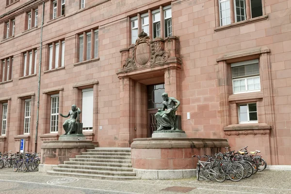 Das gebäude der universität freiburg. Deutschland. Europa. — Stockfoto