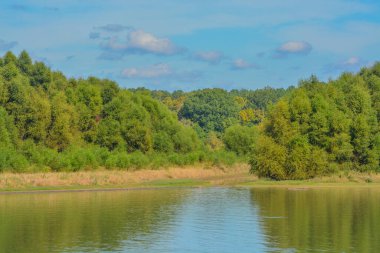 Halifax County, Virginia 'daki Staunton Nehri Eyalet Parkı' nın güzel manzarası 