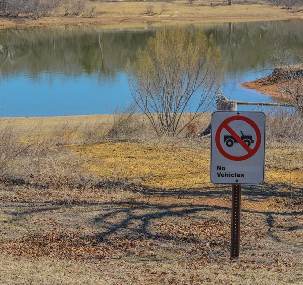 Vehicles Allowed Sign Lake Texoma Shoreline Kingston Bryon County Oklahoma — Stock Photo, Image