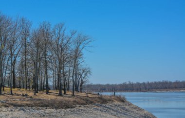 Oklahoma, Sawyer 'daki Klamichi Park Dinlenme Alanı' ndaki Hugo Gölü manzarası.