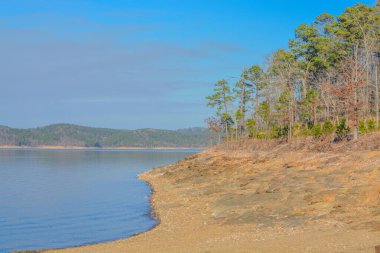 Broken Bow Lake, Oklahoma 'da Beavers Bend State Park' ta.