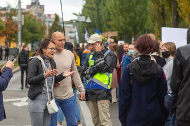 Kyiv 'deki LGBTQ Onur Yürüyüşü.
