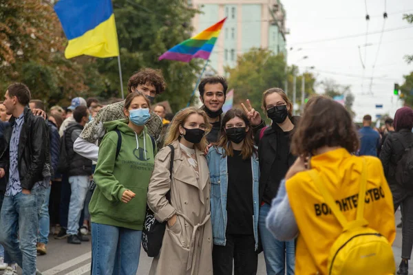 Kiev Ukraina 2021 Prideparad Deltagarna Marschen Tar Bilder Begreppet Hbtq — Stockfoto