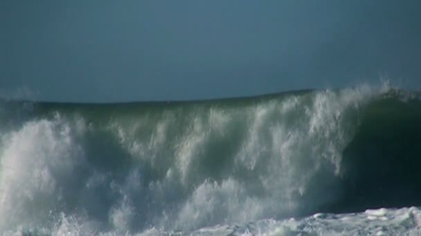 Stora havsvågor — Stockvideo