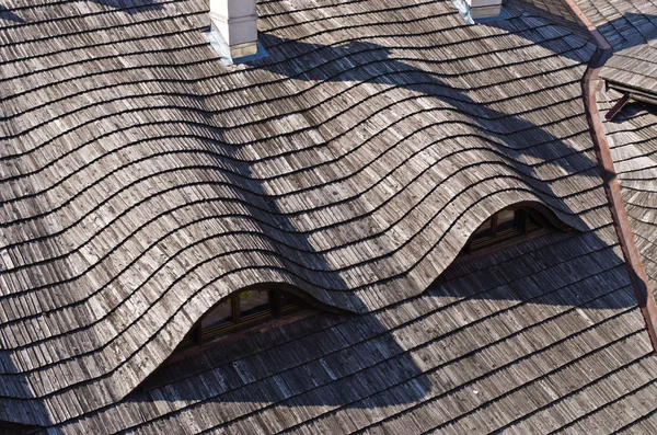 Traditional wooden tiled roof — Stock Photo, Image