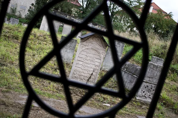 Jewish cemetery — Stock Photo, Image