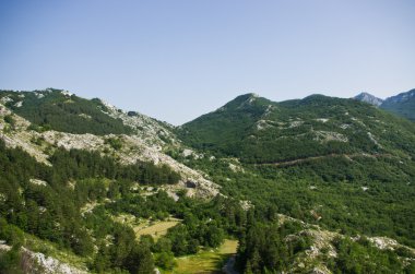 vahşi kayalık arazi