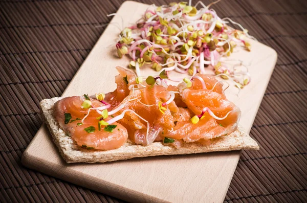 Сендвіч з лососем — стокове фото
