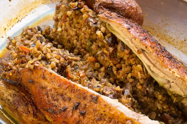 Roasted duck stuffed with buckwheat — Stock Photo, Image