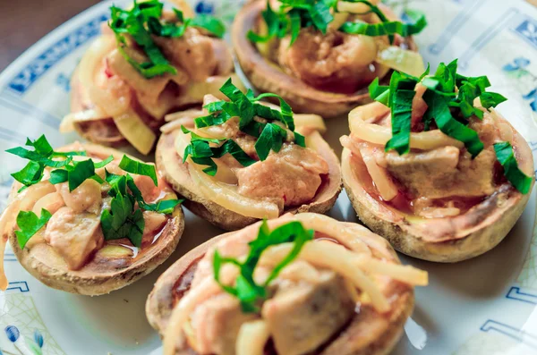 Batatas assadas com arenque — Fotografia de Stock