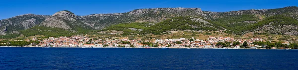 Bol town på Brac Island, Kroatia – stockfoto