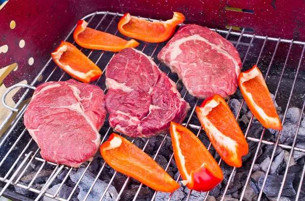 Grillen rundvlees steaks — Stockfoto
