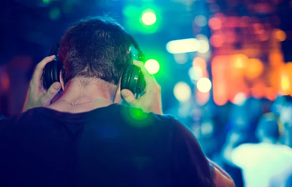 Dj wearing headphones — Stock Photo, Image