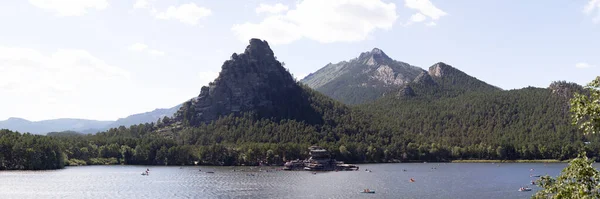 Stála Fronta Kazachstán Srpna 2016 Detail Fotografie Stone Mountain Jezeře — Stock fotografie