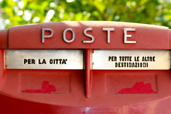 Boîte aux lettres italienne. Vieille Italie  . — Photo