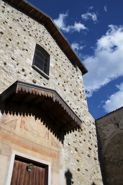 Sankt Peterskyrkan i belluno, Italien — Stockfoto