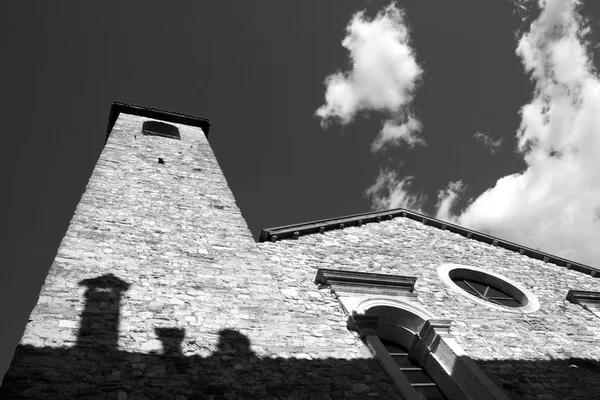 Kyrkan Santa Maria dei Battuti i Belluno, Italien — Stockfoto